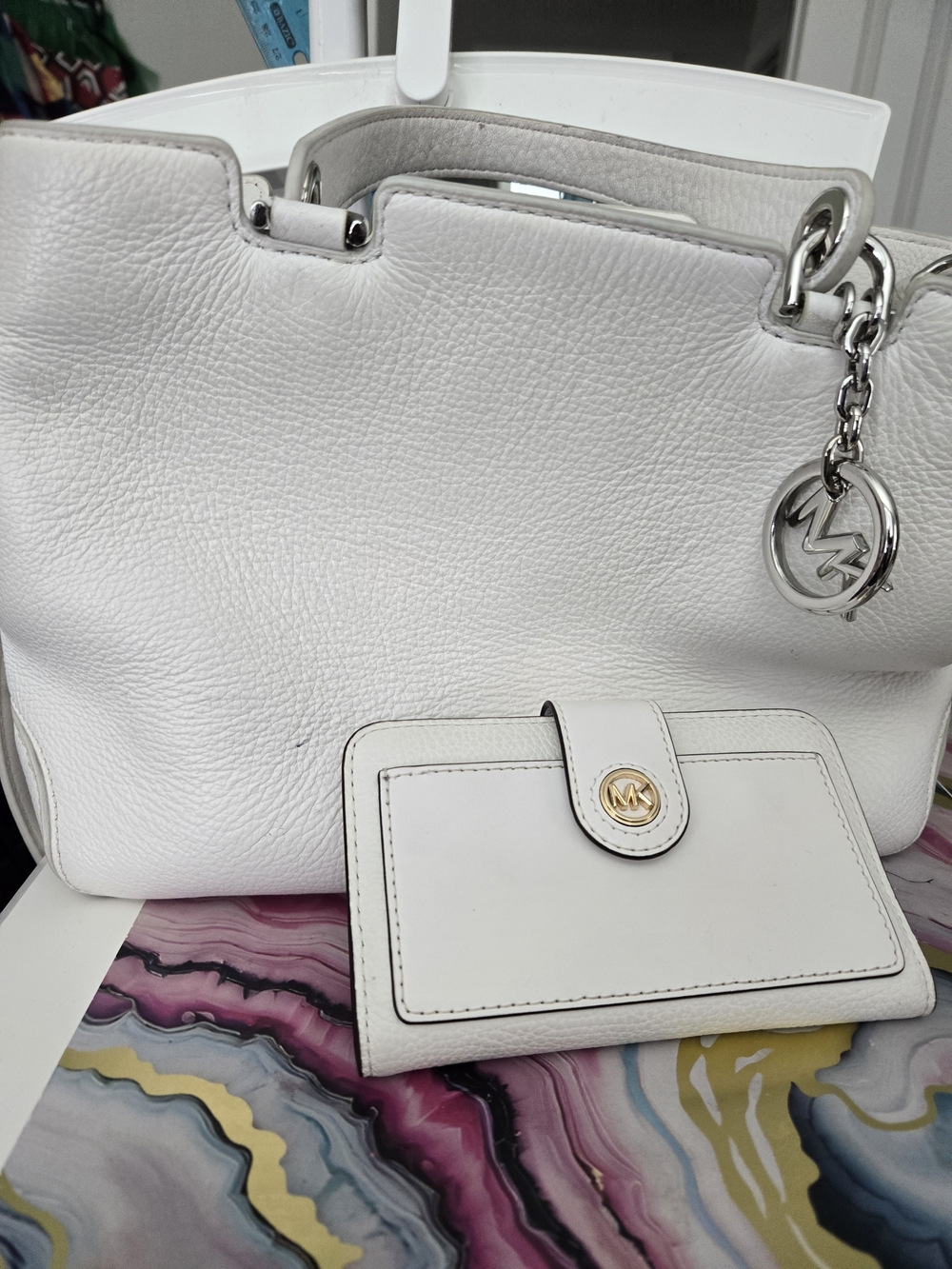 Michael Kors White Leather Shoulder Tote with Matching Wallet